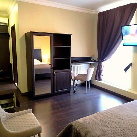 Hotel Business Apartments Dnipro Dış mekan fotoğraf