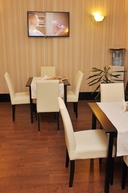 Hotel Business Apartments Dnipro Dış mekan fotoğraf